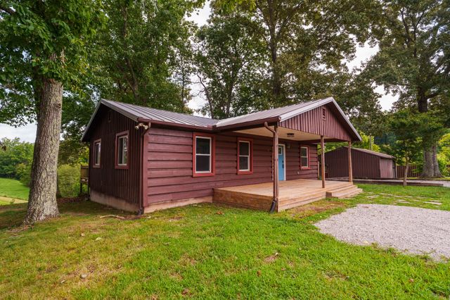 142 Poston Andrews Ln, Cookeville, TN 38506