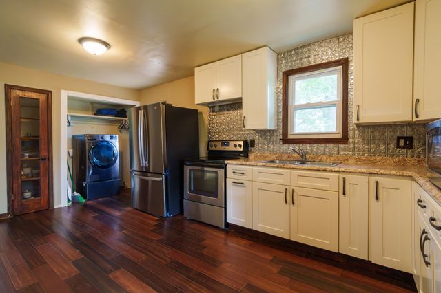 142 Poston Andrews Ln, Cookeville, TN 38506