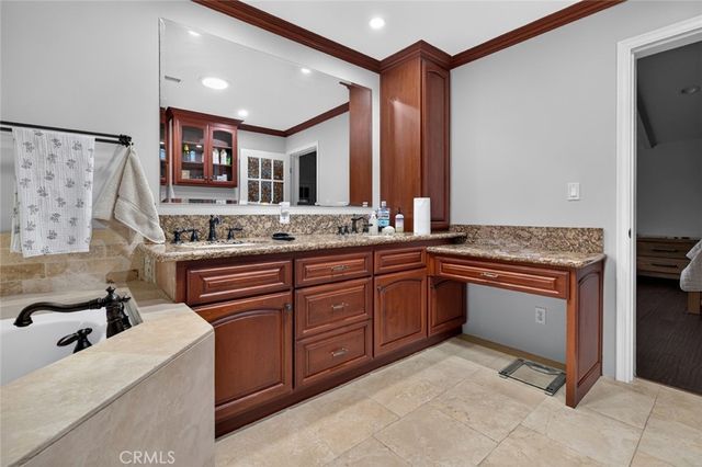 15711 Hiawatha, Granada Hills, CA 91344