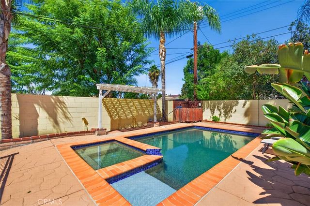 15711 Hiawatha, Granada Hills, CA 91344