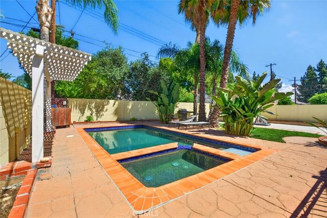 15711 Hiawatha, Granada Hills, CA 91344