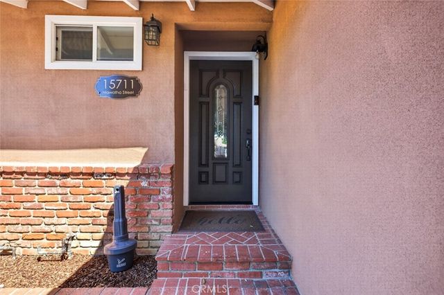 15711 Hiawatha, Granada Hills, CA 91344