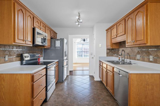 6895 Bucksland Drive, Ooltewah, TN 37363