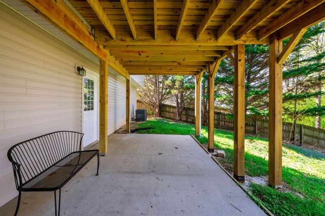 6895 Bucksland Drive, Ooltewah, TN 37363