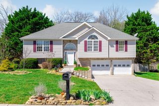 6895 Bucksland Drive, Ooltewah, TN 37363