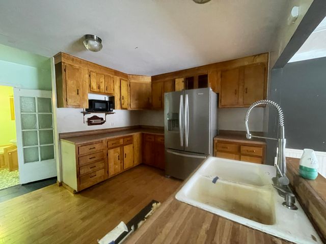 18600 Manitou Road, Cambridge Twp, MI 49220