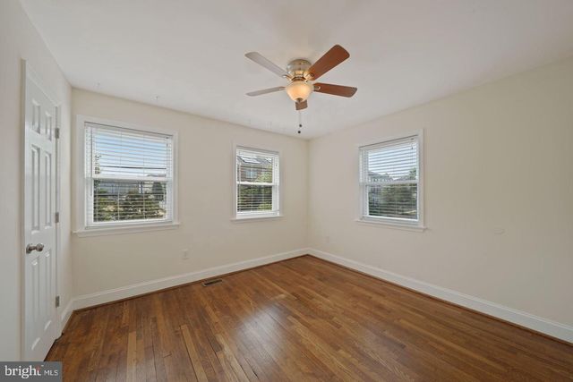 3243 15TH PL SE, Washington, DC 20020