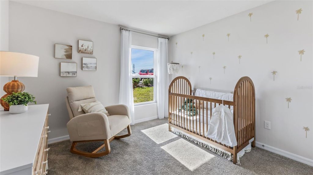 Image 15 of property listing at 5826 SILVER MOONLIGHT DRIVE, Palmetto, FL 34221