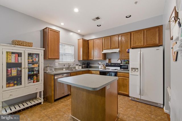 1212 NEEDHAM CT, Crofton, MD 21114