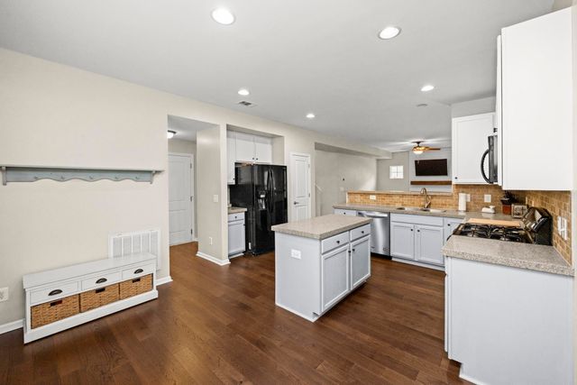 1605 Muirwood Blvd, Murfreesboro, TN 37128