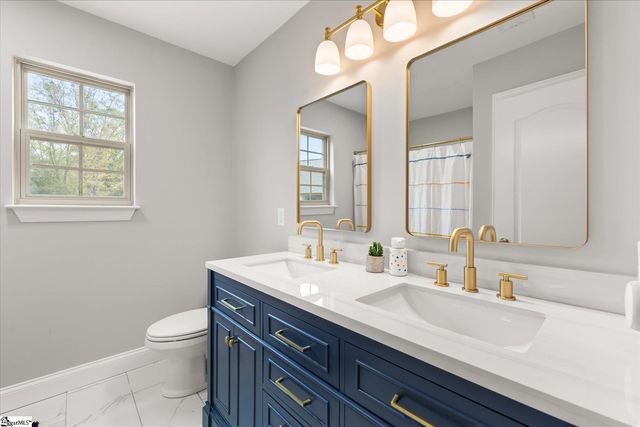 10 Birchall Lane, Simpsonville, SC 29681