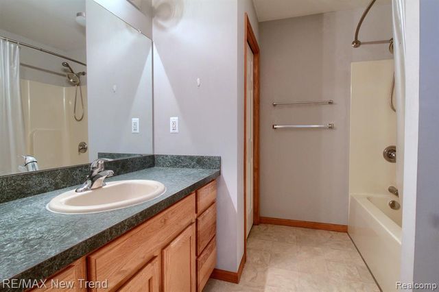 508 Heartwood Lane, Saline, MI 48176