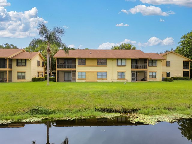 13155 CHADWICK Court 19, Wellington, FL 33414