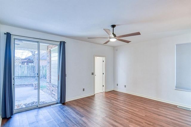 1929 Guilford Court, Norman, OK 73072