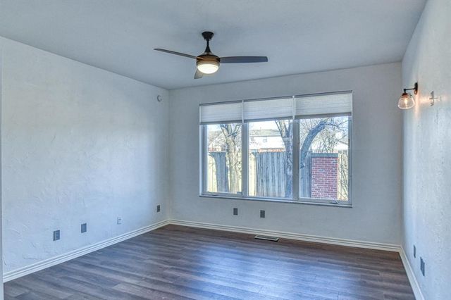 1929 Guilford Court, Norman, OK 73072