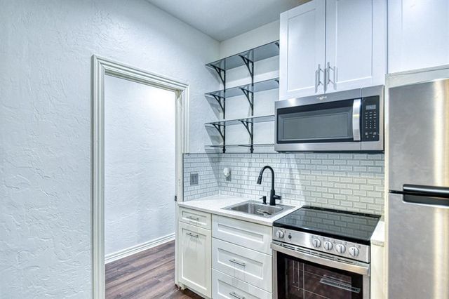 1929 Guilford Court, Norman, OK 73072