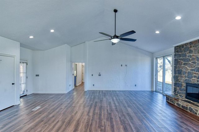 1929 Guilford Court, Norman, OK 73072