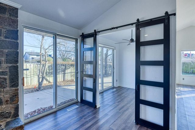 1929 Guilford Court, Norman, OK 73072