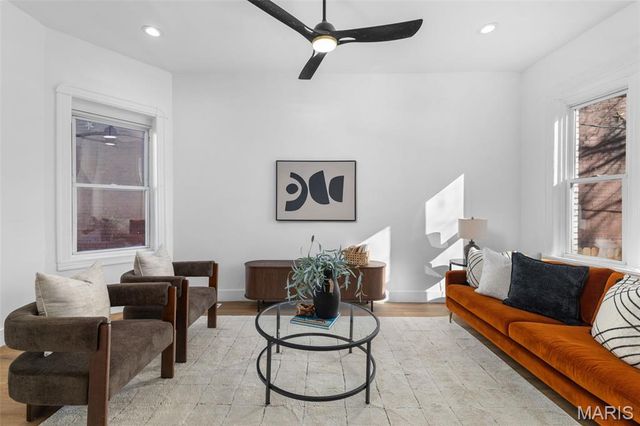 3408 Winnebago Street, St Louis, MO 63118