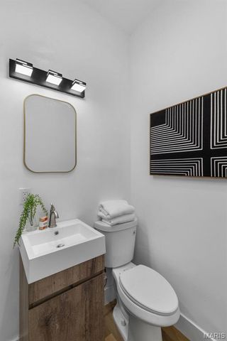 3408 Winnebago Street, St Louis, MO 63118