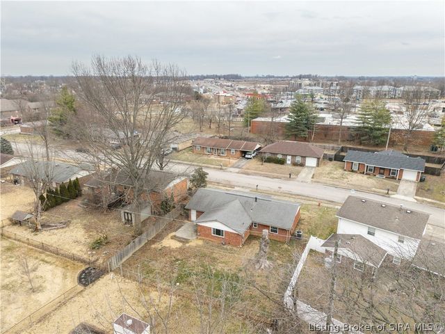 3007 Sherman Drive, Jeffersonville, IN 47130