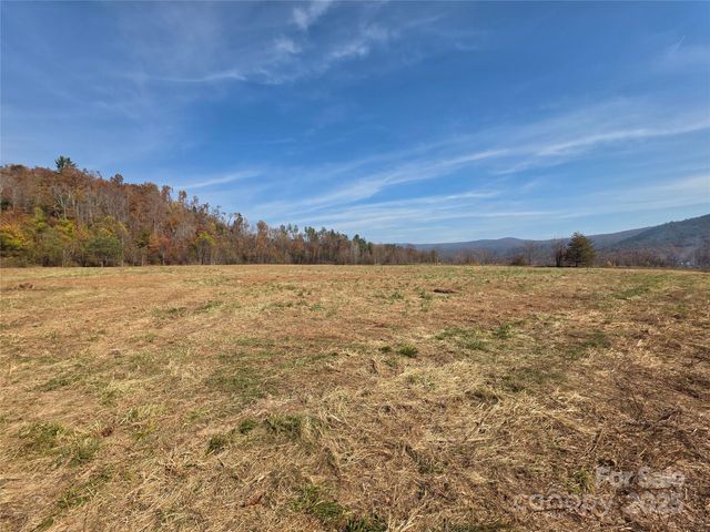 00 Hwy 221 Highway N, Marion, NC 28752