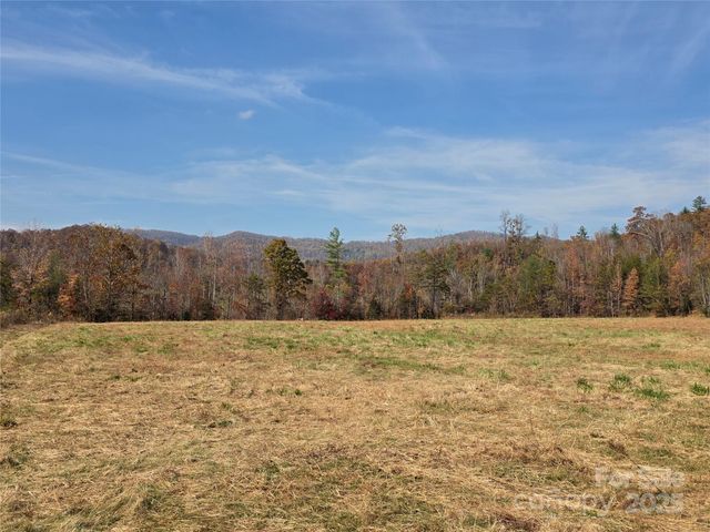 00 Hwy 221 Highway N, Marion, NC 28752