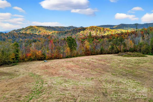 00 Hwy 221 Highway N, Marion, NC 28752