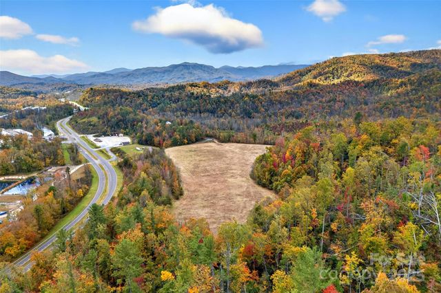 00 Hwy 221 Highway N, Marion, NC 28752