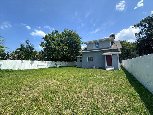 410 ARROYO LANE, Daytona Beach, FL 32114