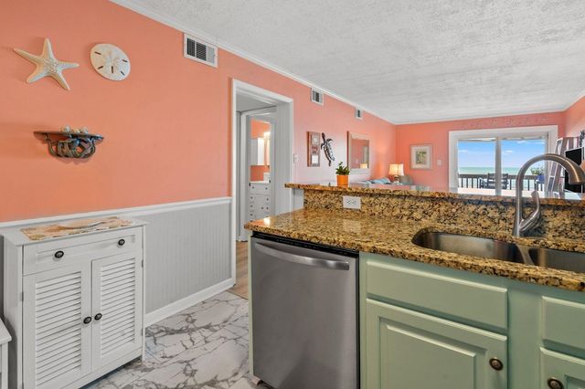 613 S Ocean Blvd. F3, North Myrtle Beach, SC 29582