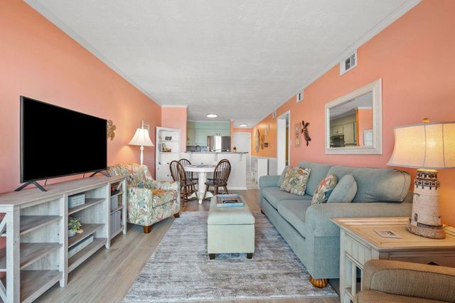 613 S Ocean Blvd. F3, North Myrtle Beach, SC 29582