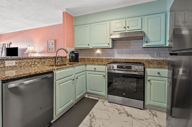 613 S Ocean Blvd. F3, North Myrtle Beach, SC 29582
