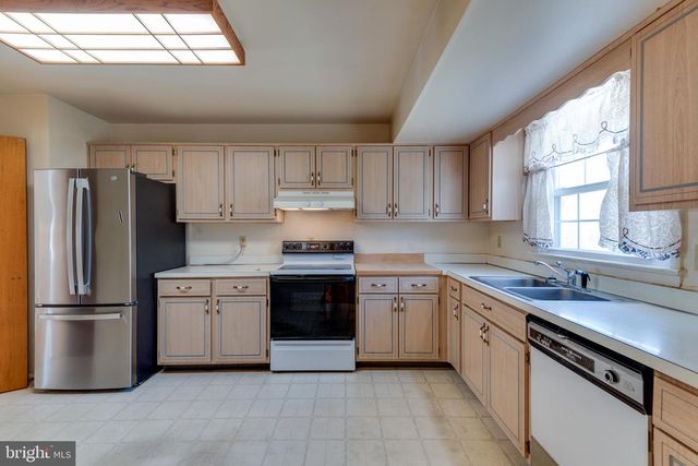 22362 ARMSTRONG DR, Leonardtown, MD 20650
