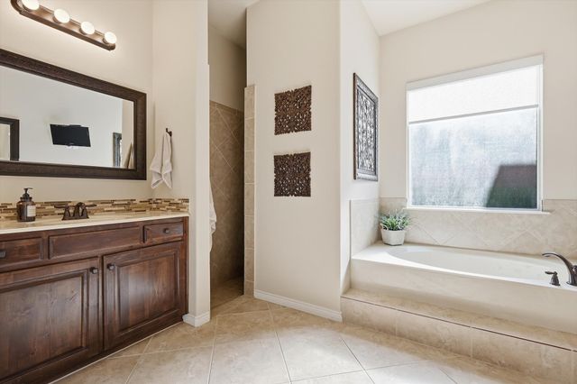 905 Deer Ridge Trail, Mckinney, TX 75072