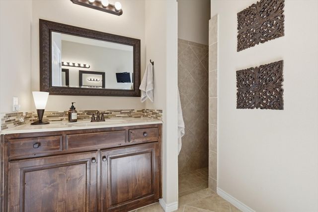 905 Deer Ridge Trail, Mckinney, TX 75072