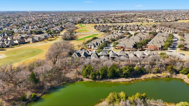 905 Deer Ridge Trail, Mckinney, TX 75072