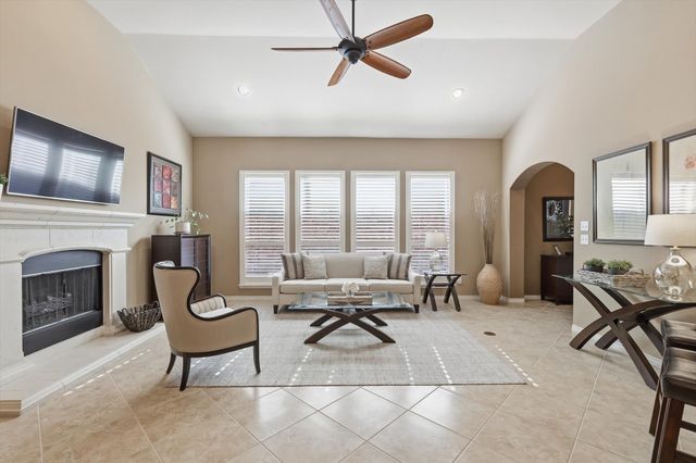 905 Deer Ridge Trail, Mckinney, TX 75072