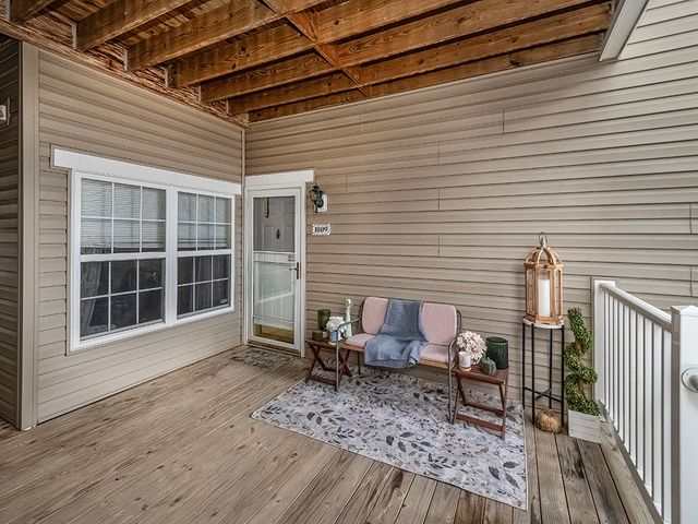 1009 Stockton Rdg, Cranberry Twp, PA 16066