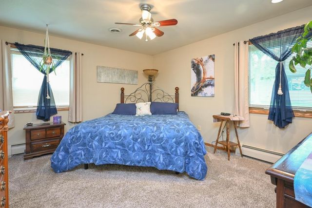 88 SPENCER VILLAGE COURT, Appleton, WI 54914