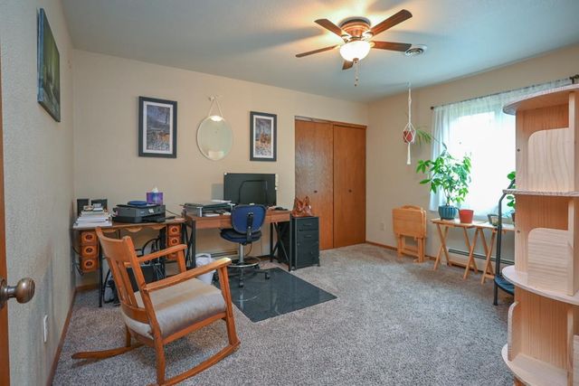 88 SPENCER VILLAGE COURT, Appleton, WI 54914