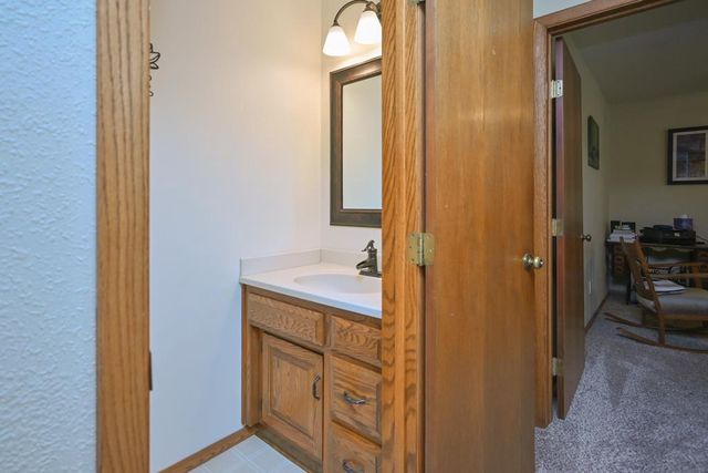 88 SPENCER VILLAGE COURT, Appleton, WI 54914