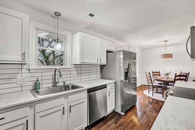 1462 Lakeridge CIR, Troutville, VA 24175