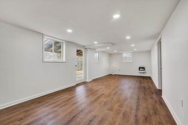 1462 Lakeridge CIR, Troutville, VA 24175