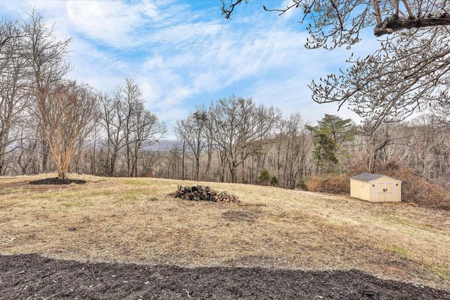 1462 Lakeridge CIR, Troutville, VA 24175