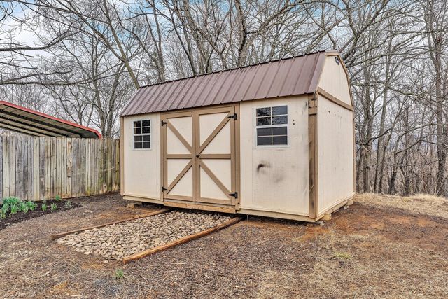 1462 Lakeridge CIR, Troutville, VA 24175