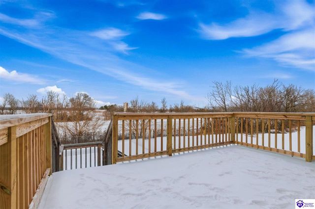 82 N Sunset Avenue, Cecilia, KY 42724