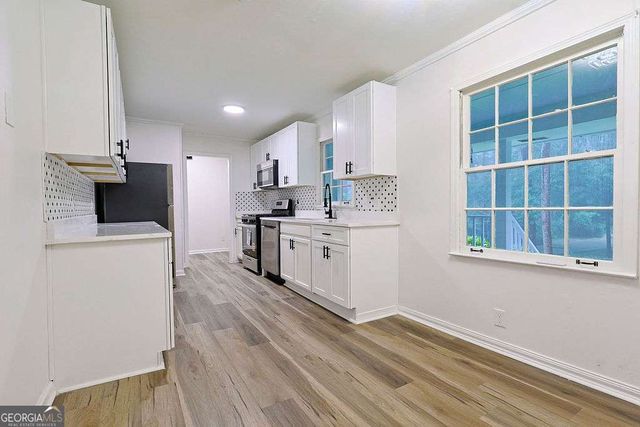 2016 Gibralter Way, Conyers, GA 30012