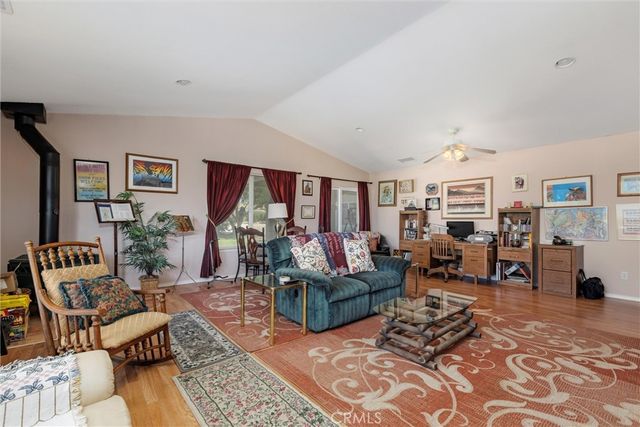 5055 Rancho La Loma Linda Drive, Paso Robles, CA 93446