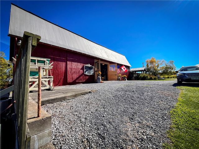 6800 State Route 89, Romulus, NY 14521